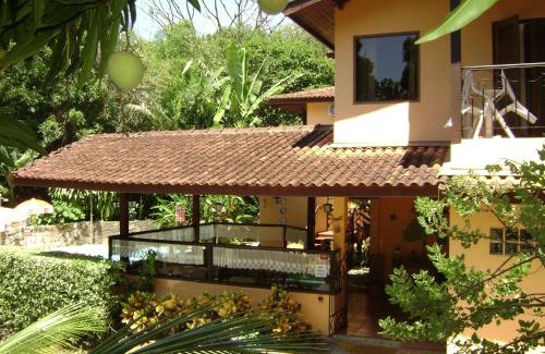 Sao Pedro Apartment | Discover Vila São Pedro: Oceanfront Oasis with Pool
