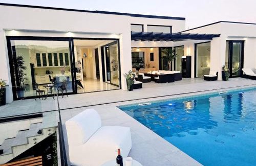 Cazin Villa | Vila Salkic