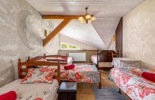 Panevezys county House | Beachfront Retreat at Vila Sanzila with Ocean Views