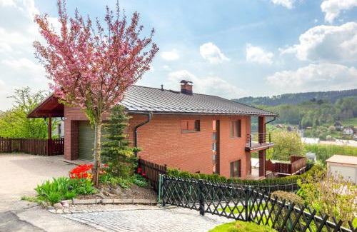 Svoboda nad Upou Villa | Experience Vila Sluneční stráň: 4-Star Stay with Pool & Hot Tub