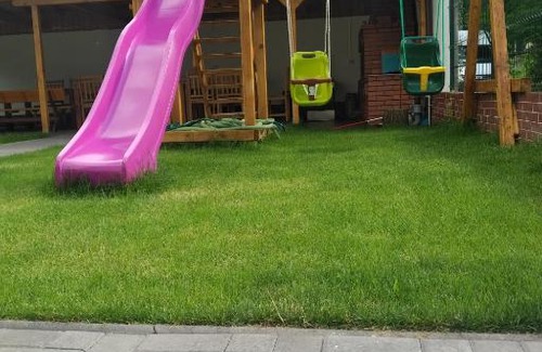 Caciulata House | Family-Friendly Vila TeoDora Căciulata - 10/10 Guest Rated