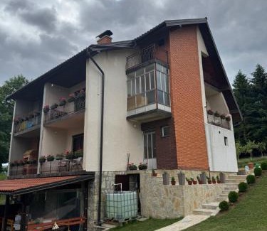 Zlatibor Villa | Pet-Friendly Vila Trtović: Rated 9.3/10 with Breakfast