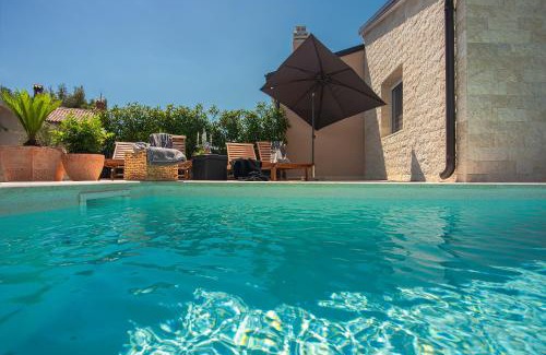 Rovinjsko Selo Villa | Discover Vila Una with Private Pool Near Rovinj - Rated 9.6