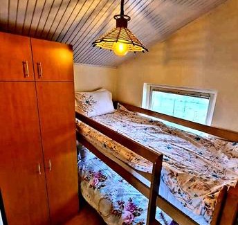 Ljubanista Apartment | Unmatched Comfort at Vila UNIKA - 4-Star Oceanfront Retreat