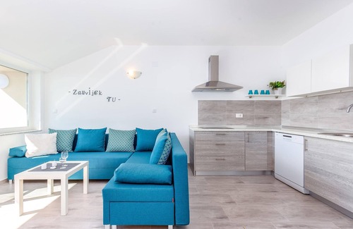 Dramalj Apartment | Vila Veronique: Breathtaking Sea View & Top Guest Rated