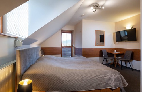 Rajecke Teplice House | Discover Vila Viktória: Top-Rated Stay with Pool & Spa