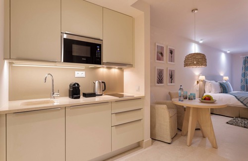Alporchinhos Hotel | Experience Vila Vita Parc: 5-Star Ocean View Retreat
