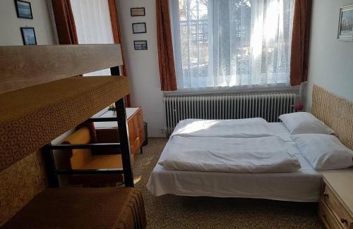 Tatranska Kotlina Cabin | Vila Zdenka: Oceanfront Escape with Spa and Pool Access