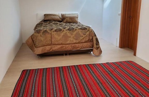 Ljesevo Villa | Vila Zvizdic: Pet & Child Friendly with Perfect 10/10 Score