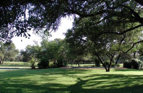 Mookgopong Other | Discover Vilagama Game Lodge: Pet-Friendly with Pool Access