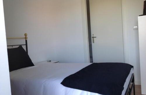 Vila Velha de Rodao House | Discover Vilaportuguesa: Oceanfront Stay with Pool & Views