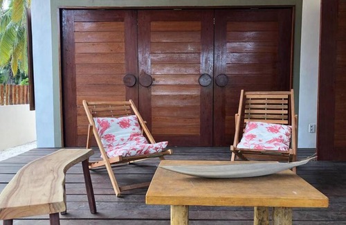 Atins Villa | Vilareia: Guest Rated 10/10 with Pet and Child-Friendly Options