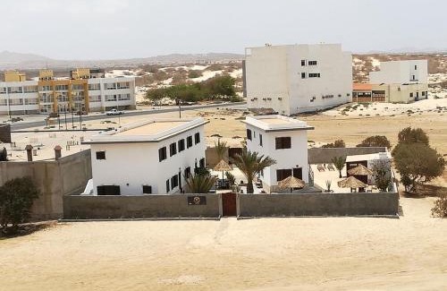 Sal Rei Apartment | Guest Rated 10/10: Vilas na Areia Aparthotel Awaits You