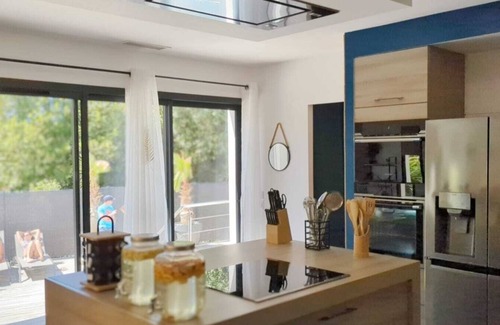 Villelongue-de-la-Salanque Villa | Villa de Standing - Heated pool