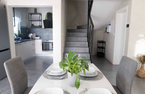Sveti Ivan Dobrinjski Villa | Villa Lota: Relax by the Heated Pool & Enjoy Spa Amenities