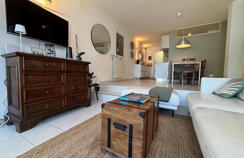 Castiglione della Pescaia Apartment | Villa Apartment with Private Pool & Amazing Sunset Views