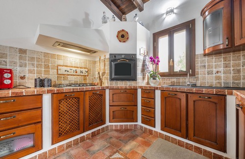 Nuxis Villa | Villa "Rossu": Relax in a Mountain View Retreat with Garden