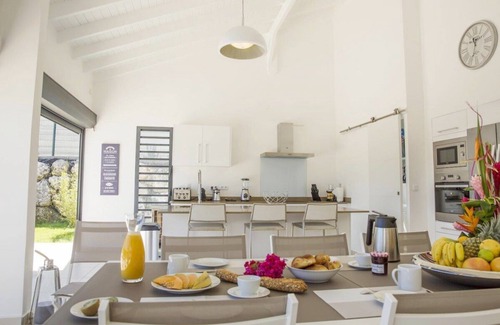 Saint-Francois Villa | Villa St François G163A: Family-Friendly Getaway with Pool