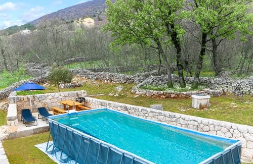 Svib Villa | Villa Čelinka in Cista Provo