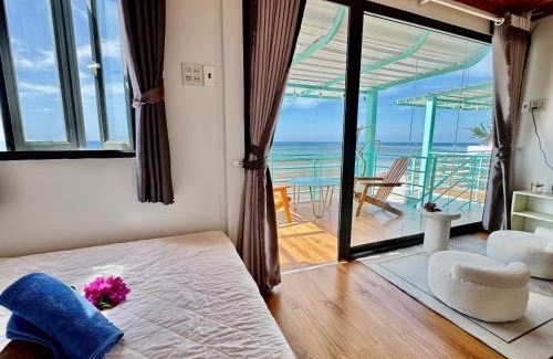 Phu Quy Apartment | Villa Đại Dương 2: Oceanfront Retreat with Private Beach