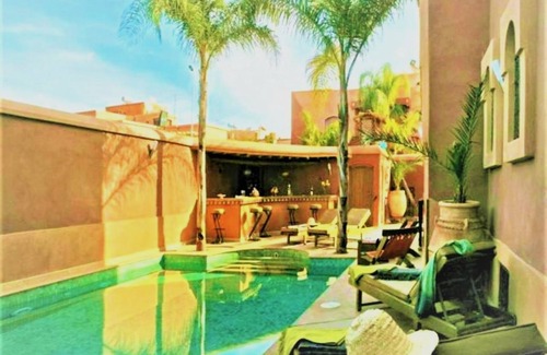 Gueliz Villa | Villa with Private Pool and Ocean View for Memorable Getaways