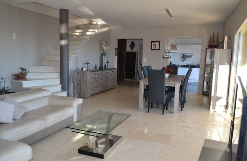 Peymeinade Villa | Relaxing Villa with Sea View, Pool & Country Charm in Cannes