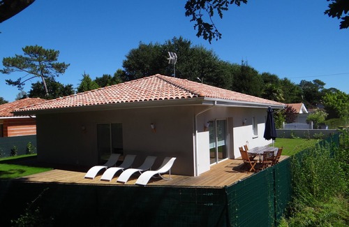 Cazaux Villa | Beautiful Villa Near Cazaus Lake with Private Pool & 10/10 Rating
