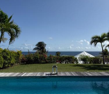 Saint-Francois Villa | Relax at Villa 14: Oceanfront with Private Pool Access