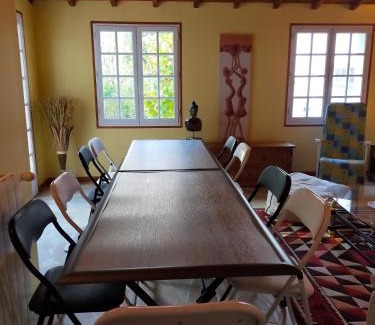 Courcoury House | Spacious Villa with Pool & Ocean Views for 10 Guests