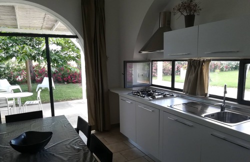 Marina di Pisticci House | Ideal Villa Near the Sea with Pool and Ocean View