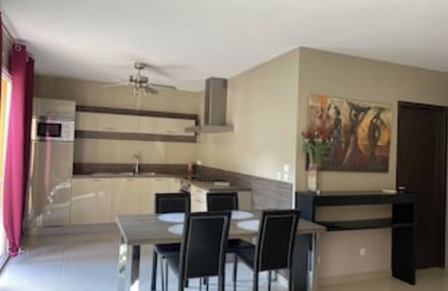 Argeles-sur-Mer Villa | Top-Rated Villa with Pool & Parking in Port Lligat