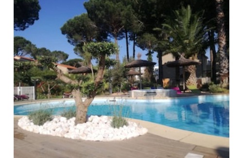 Argeles-sur-Mer Villa | Top-Rated Villa with Pool & Parking in Port Lligat