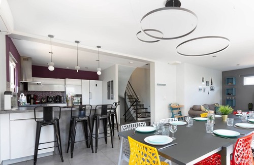 Hurtigheim Villa | Private Spa Villa with Barbecue & Table Football Awaits