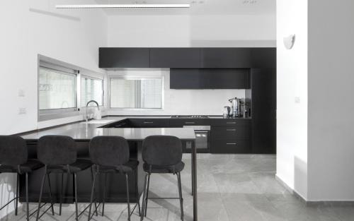 Eilat Villa | Villa 26: Family-Friendly Retreat with Private Pool & Ocean View