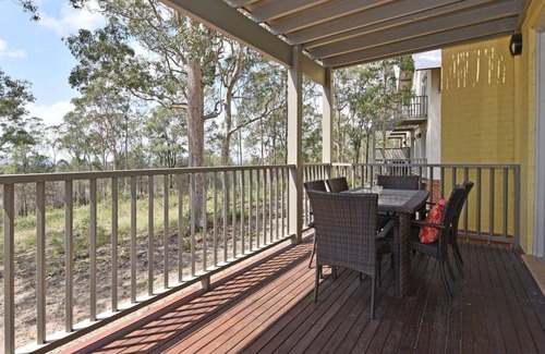 Pokolbin Villa | Explore Villa Sangiovese: Premier Retreat in Cypress Lakes