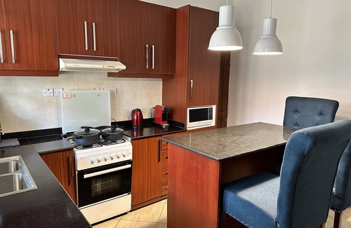 Dar es Salaam Villa | Spacious Villa with 3 Rooms, Ideal for Families and Breakfast