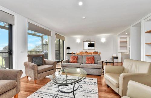 Pokolbin Villa | Relaxing Villa 3br Fiano at Cypress Lakes Resort
