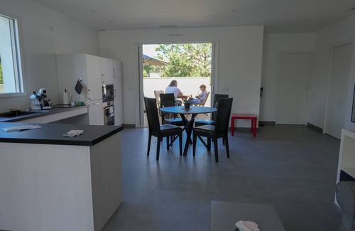 Lacanau-Ocean Villa | Villa 4 Étoiles Plein Centre Avec Parking à 2 pas de la Plage et des Commerces