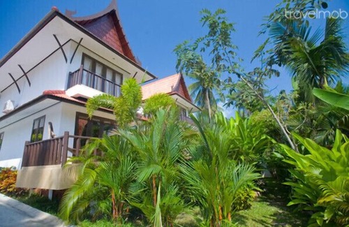 Maret Villa | Elegant Villa 4 Bedroom Cueymaille with Oceanfront Pool