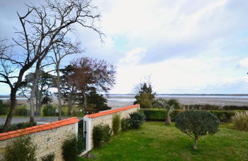 Port-des-Barques Villa | Oceanfront Villa with Pool, Spa & Beach Access