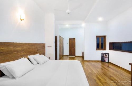 Pannipitiya Hotel | Top-Rated Villa 47 Colombo with Pool & Family Amenities