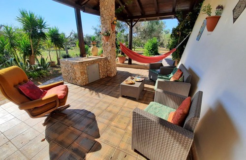 Andrano House | Pet-Friendly Villa with Ocean View & Spa - Perfect for Families