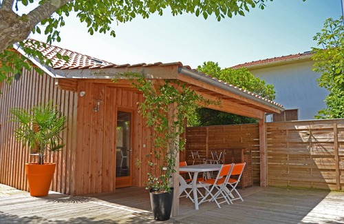 Lacanau-Ocean Villa | Oceanfront Villa Steps from the Beach - Guest Rated 9.8
