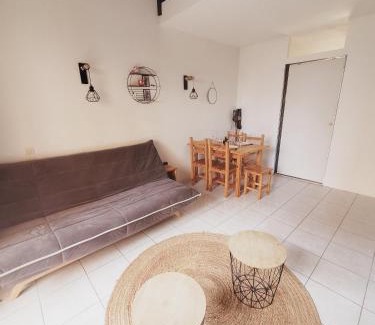 Le Barcares House | Villa 6: Oceanfront Retreat with Spa & Pool Access
