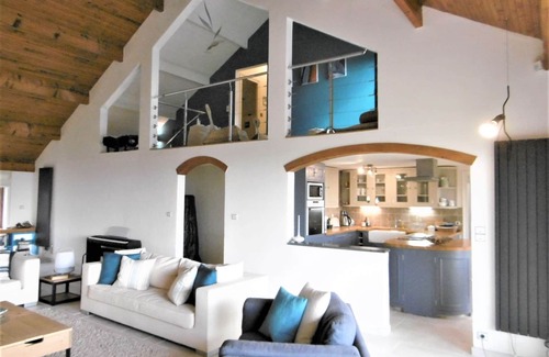 Sarzeau House | Ocean View Villa for 10: Ideal for Families & Pets