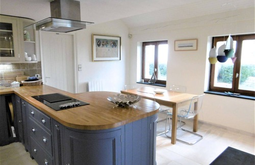 Sarzeau House | Ocean View Villa for 10: Ideal for Families & Pets