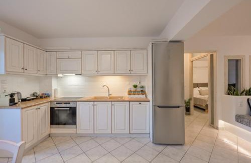 Naxos Town Apartment | Oceanfront Villa-7Days: Pet Friendly with 10/10 Guest Rating
