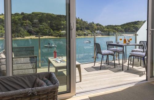 Salcombe House | Elegant Villa 8 at Estura with Private Pool and Family Amenities