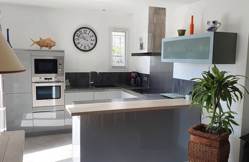 Les Sables d'Olonne House | Cozy Villa Steps from Sables d'Olonne Beaches - 10/10 Rating