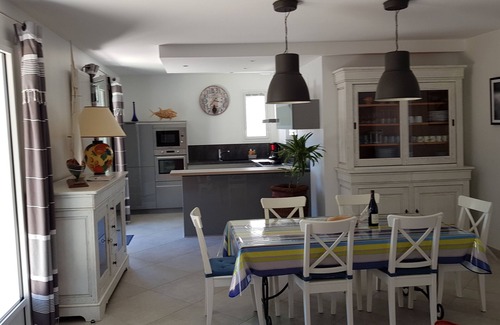 Les Sables d'Olonne House | Cozy Villa Steps from Sables d'Olonne Beaches - 10/10 Rating